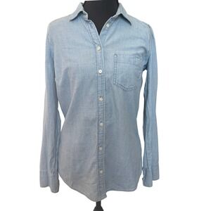JCrew womens XS Chambray Denim Button Down Shirt Long Sleeve Preppy‎ Classic